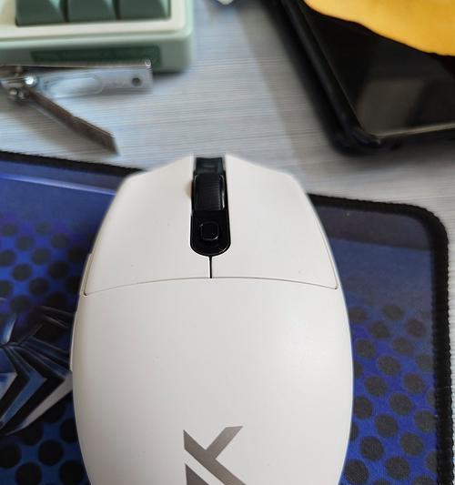 罗技M560鼠标的功能和性能如何？（探索罗技M560鼠标的特点及用户体验）
