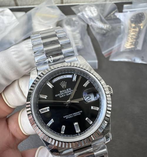 探索QF手表的品质与创新（一款集时尚、功能与精准于一身的时尚腕表）